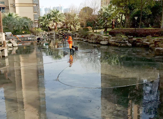 费县景观池淤泥清理